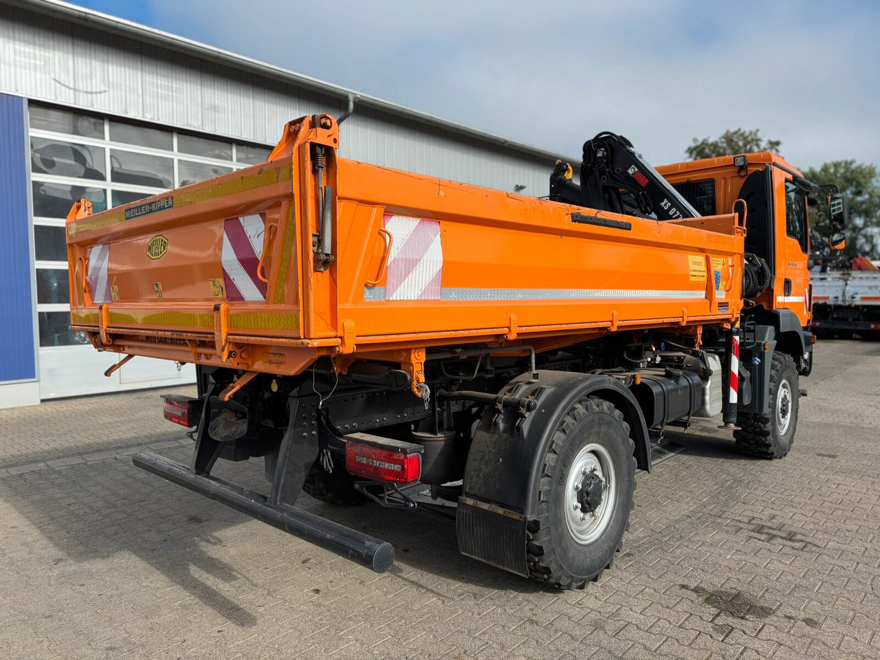 MAN TGM 13.250 4x4 Kipper Kran HIAB Winterd. - Kipper vrachtwagen, Kraanwagen: afbeelding 4 MAN TGM 13.250 4x4 Kipper Kran HIAB Winterd. - Kipper vrachtwagen, Kraanwagen: afbeelding 4