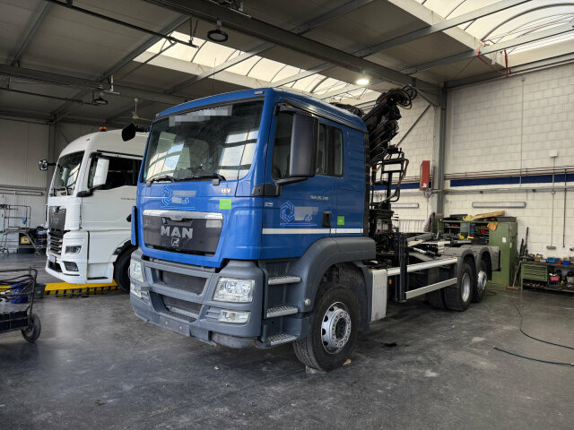 MAN TGS 26.320 6x2 Abrollkipper + Kran HIAB 166 E-5 - Haakarmsysteem vrachtwagen, Kraanwagen: afbeelding 1 MAN TGS 26.320 6x2 Abrollkipper + Kran HIAB 166 E-5 - Haakarmsysteem vrachtwagen, Kraanwagen: afbeelding 1