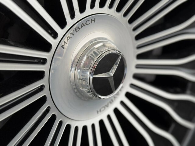 Maybach Mercedes Benz S680 Maybach V12 High-End -Paket - Sedan: afbeelding 3 Maybach Mercedes Benz S680 Maybach V12 High-End -Paket - Sedan: afbeelding 3