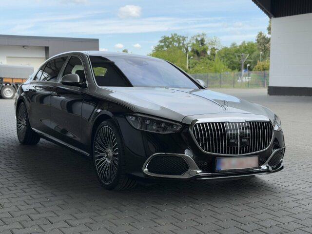 Maybach Mercedes Benz S680 Maybach V12 High-End -Paket - Sedan: afbeelding 1 Maybach Mercedes Benz S680 Maybach V12 High-End -Paket - Sedan: afbeelding 1