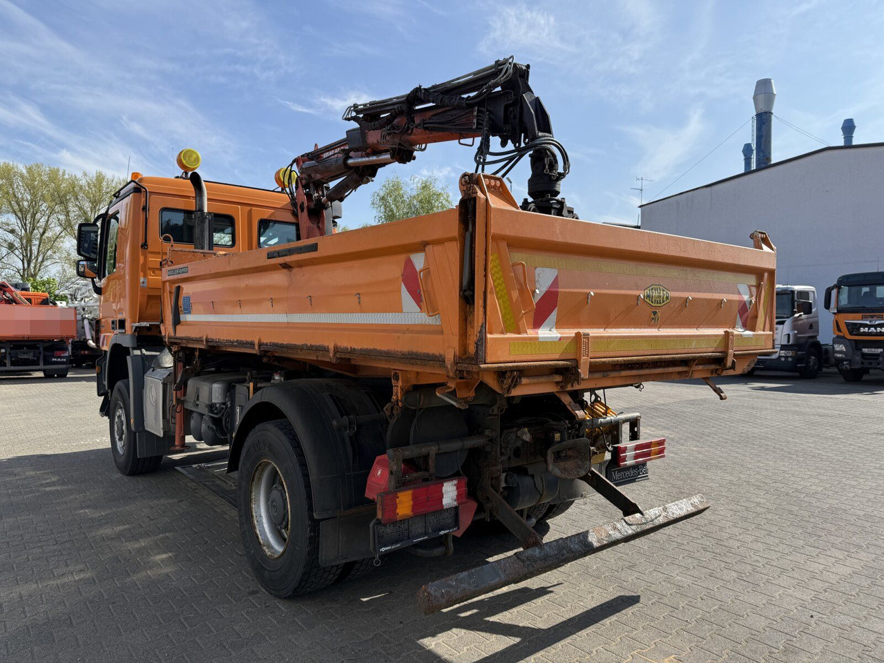 Mercedes-Benz ACTROS 2044 4x4 Kipper Kran ATLAS 65.2 A2L - Kipper vrachtwagen, Kraanwagen: afbeelding 5 Mercedes-Benz ACTROS 2044 4x4 Kipper Kran ATLAS 65.2 A2L - Kipper vrachtwagen, Kraanwagen: afbeelding 5