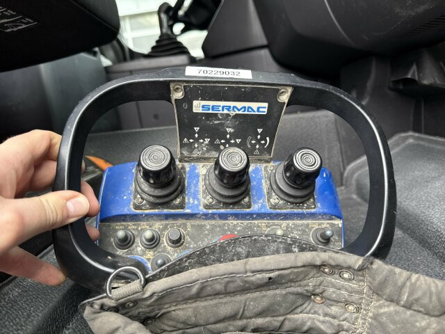 Mercedes-Benz AROCS 2636 6x4 Euro 6 Betonpumpe SERMAC 4Z36 - Betonpomp: afbeelding 4 Mercedes-Benz AROCS 2636 6x4 Euro 6 Betonpumpe SERMAC 4Z36 - Betonpomp: afbeelding 4