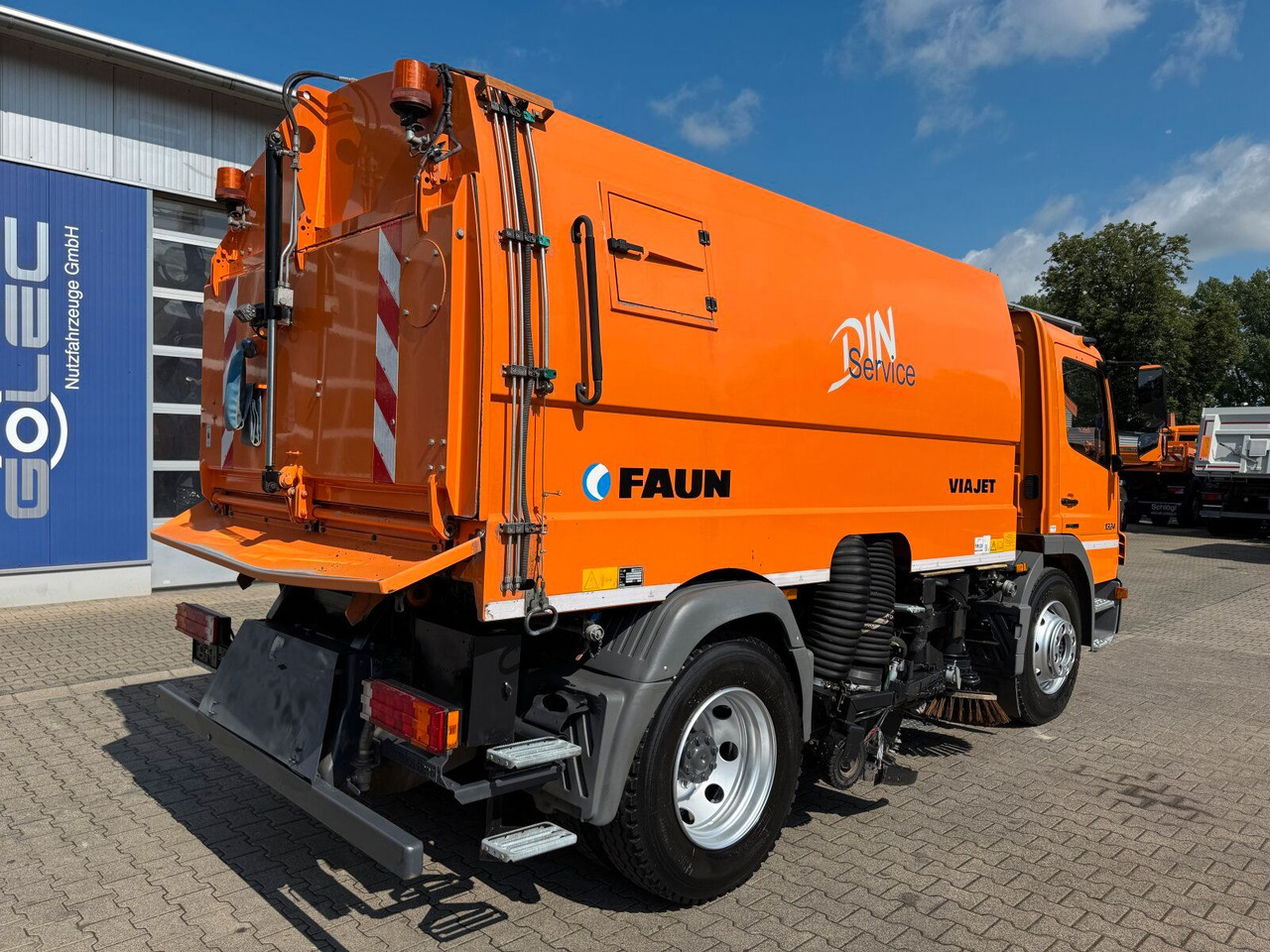 Mercedes-Benz ATEGO 1324 4x2 Kehrmaschine FAUN Viajet 6R/H - Veegwagen: afbeelding 5 Mercedes-Benz ATEGO 1324 4x2 Kehrmaschine FAUN Viajet 6R/H - Veegwagen: afbeelding 5