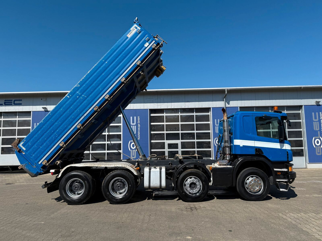 Scania P 410 8x4 Dreiseitenkipper DAUTEL - Kipper vrachtwagen: afbeelding 4 Scania P 410 8x4 Dreiseitenkipper DAUTEL - Kipper vrachtwagen: afbeelding 4