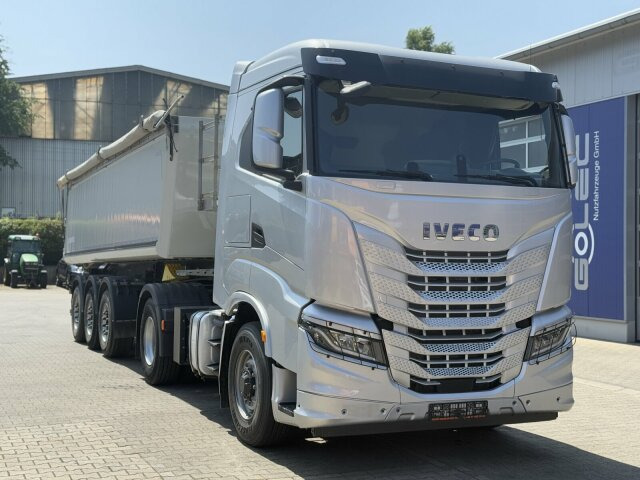 Iveco S-WAY 4x4H Zugmaschine Euro 6 *Kippauflieger - Trekker: afbeelding 1 Iveco S-WAY 4x4H Zugmaschine Euro 6 *Kippauflieger - Trekker: afbeelding 1