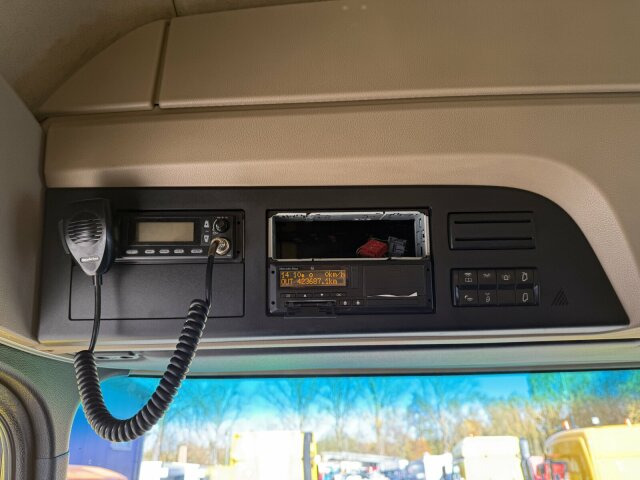Mercedes-Benz ACTROS 1846 4x4 HAD Eur 6 Kipphydraulik Retarder - Trekker: afbeelding 4 Mercedes-Benz ACTROS 1846 4x4 HAD Eur 6 Kipphydraulik Retarder - Trekker: afbeelding 4