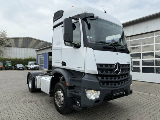 Mercedes-Benz Actros 1843 Sattelzugmaschine 4x2 Kipph. - Trekker: afbeelding 1 Mercedes-Benz Actros 1843 Sattelzugmaschine 4x2 Kipph. - Trekker: afbeelding 1