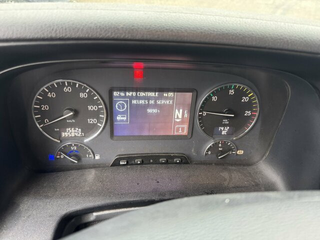 Mercedes-Benz Actros 1846 4x2 Euro 5 Retarder Kipphydraulik - Trekker: afbeelding 3 Mercedes-Benz Actros 1846 4x2 Euro 5 Retarder Kipphydraulik - Trekker: afbeelding 3