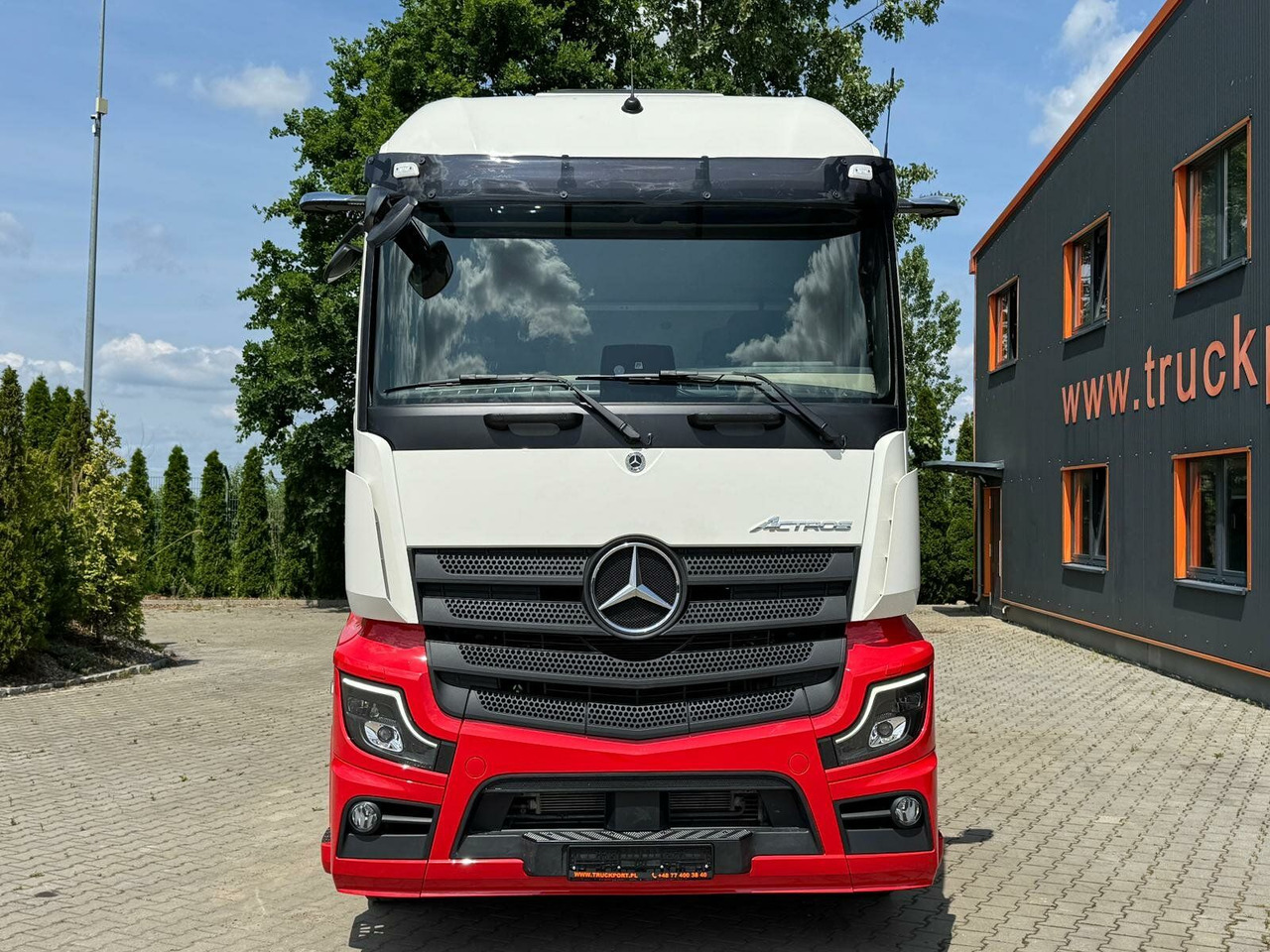 Mercedes-Benz Actros 1846 Euro 6 SZM Retarder - Trekker: afbeelding 3 Mercedes-Benz Actros 1846 Euro 6 SZM Retarder - Trekker: afbeelding 3