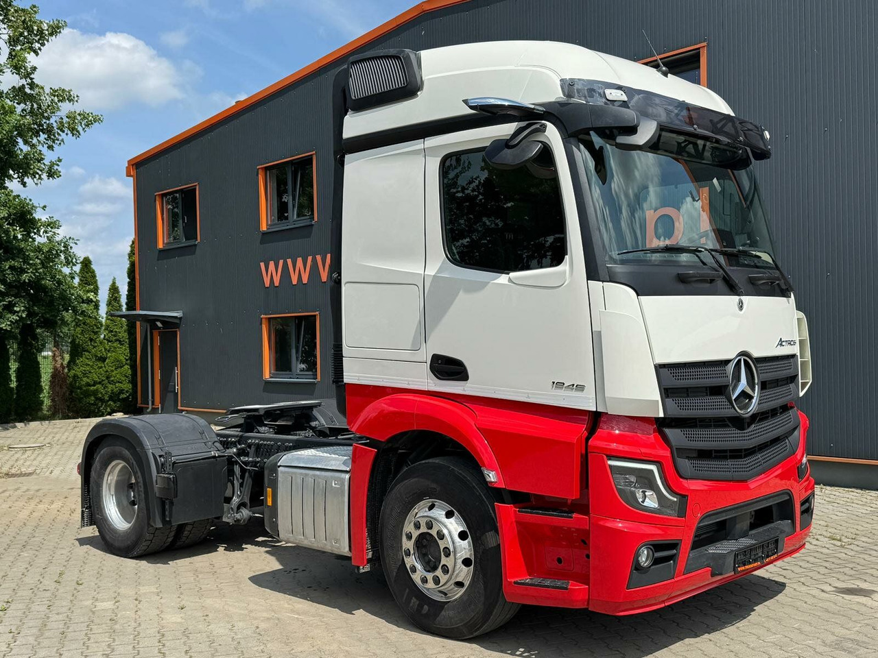 Mercedes-Benz Actros 1846 Euro 6 SZM Retarder - Trekker: afbeelding 1 Mercedes-Benz Actros 1846 Euro 6 SZM Retarder - Trekker: afbeelding 1