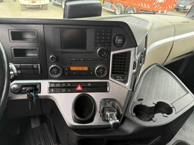 Mercedes-Benz Actros 1848 4x2 Kipphyd. Euro6 Blatt/Luft - Trekker: afbeelding 3 Mercedes-Benz Actros 1848 4x2 Kipphyd. Euro6 Blatt/Luft - Trekker: afbeelding 3