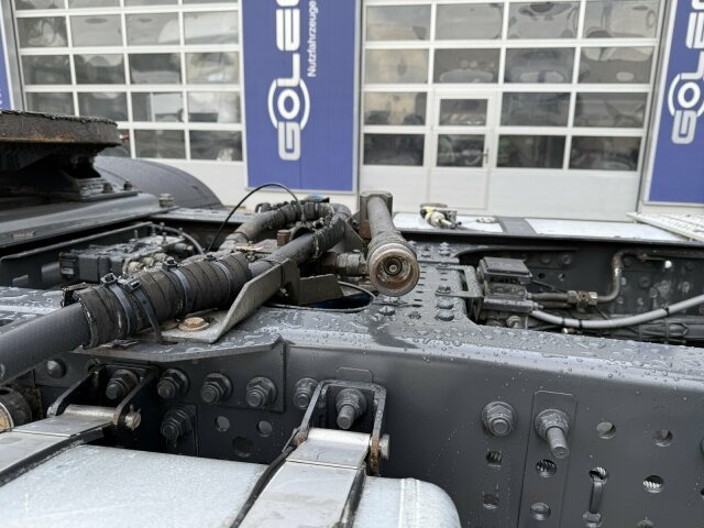 Mercedes-Benz MB Actros 1845 LS Sattelzugmaschine 4x2 - Trekker: afbeelding 2 Mercedes-Benz MB Actros 1845 LS Sattelzugmaschine 4x2 - Trekker: afbeelding 2