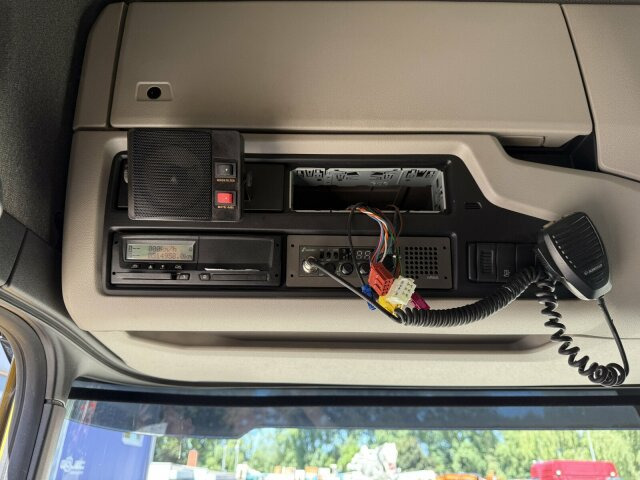 Scania G450 4x2 Euro 6 SZM Kipphydraulik Blatt/ Luft - Trekker: afbeelding 4 Scania G450 4x2 Euro 6 SZM Kipphydraulik Blatt/ Luft - Trekker: afbeelding 4