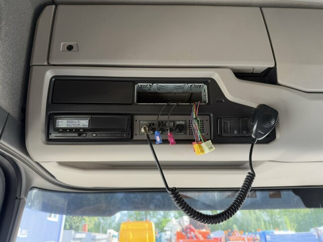 Scania G450 4x2 Euro 6 SZM Kipphydraulik Blatt/ Luft - Trekker: afbeelding 4 Scania G450 4x2 Euro 6 SZM Kipphydraulik Blatt/ Luft - Trekker: afbeelding 4