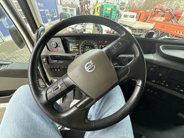 Volvo FH 510 8x4 Holztransporter Kran PENZ *Anhänger - Houttransport, Kraanwagen: afbeelding 2 Volvo FH 510 8x4 Holztransporter Kran PENZ *Anhänger - Houttransport, Kraanwagen: afbeelding 2