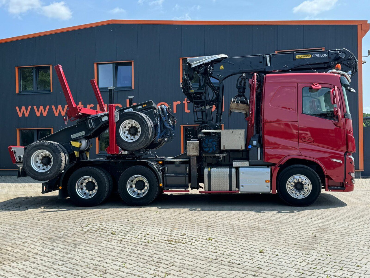 Volvo FH 550 6x4 Holztransporter Lang mit Kran Euro 6E - Houttransport, Kraanwagen: afbeelding 3 Volvo FH 550 6x4 Holztransporter Lang mit Kran Euro 6E - Houttransport, Kraanwagen: afbeelding 3