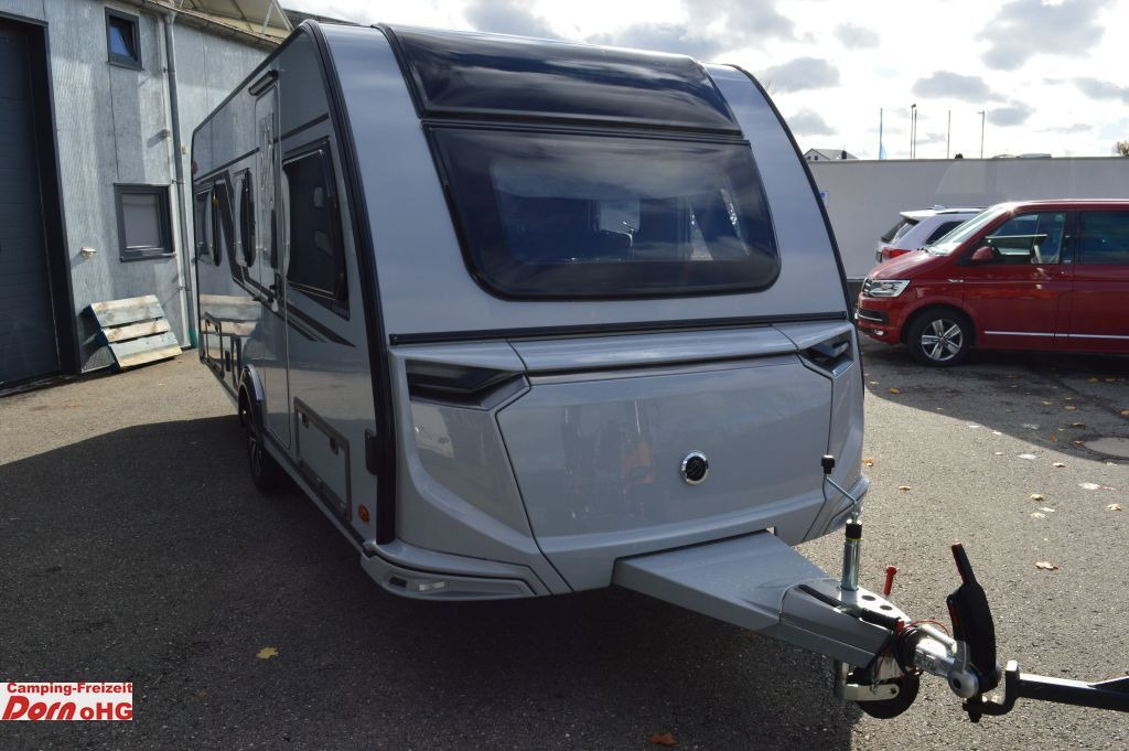 Knaus Südwind 540 UE Black Selection Elektrische Fußbo - Caravan: afbeelding 3 Knaus Südwind 540 UE Black Selection Elektrische Fußbo - Caravan: afbeelding 3
