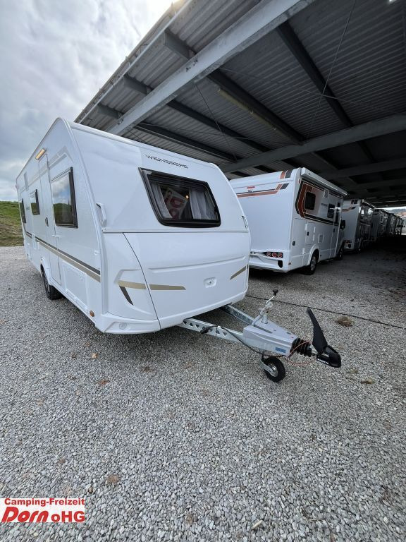 Weinsberg CaraOne 550 QDK Deckenschränke Weinsberg CaraOne 550 QDK Deckenschränke - Caravan: afbeelding 4 Weinsberg CaraOne 550 QDK Deckenschränke Weinsberg CaraOne 550 QDK Deckenschränke - Caravan: afbeelding 4