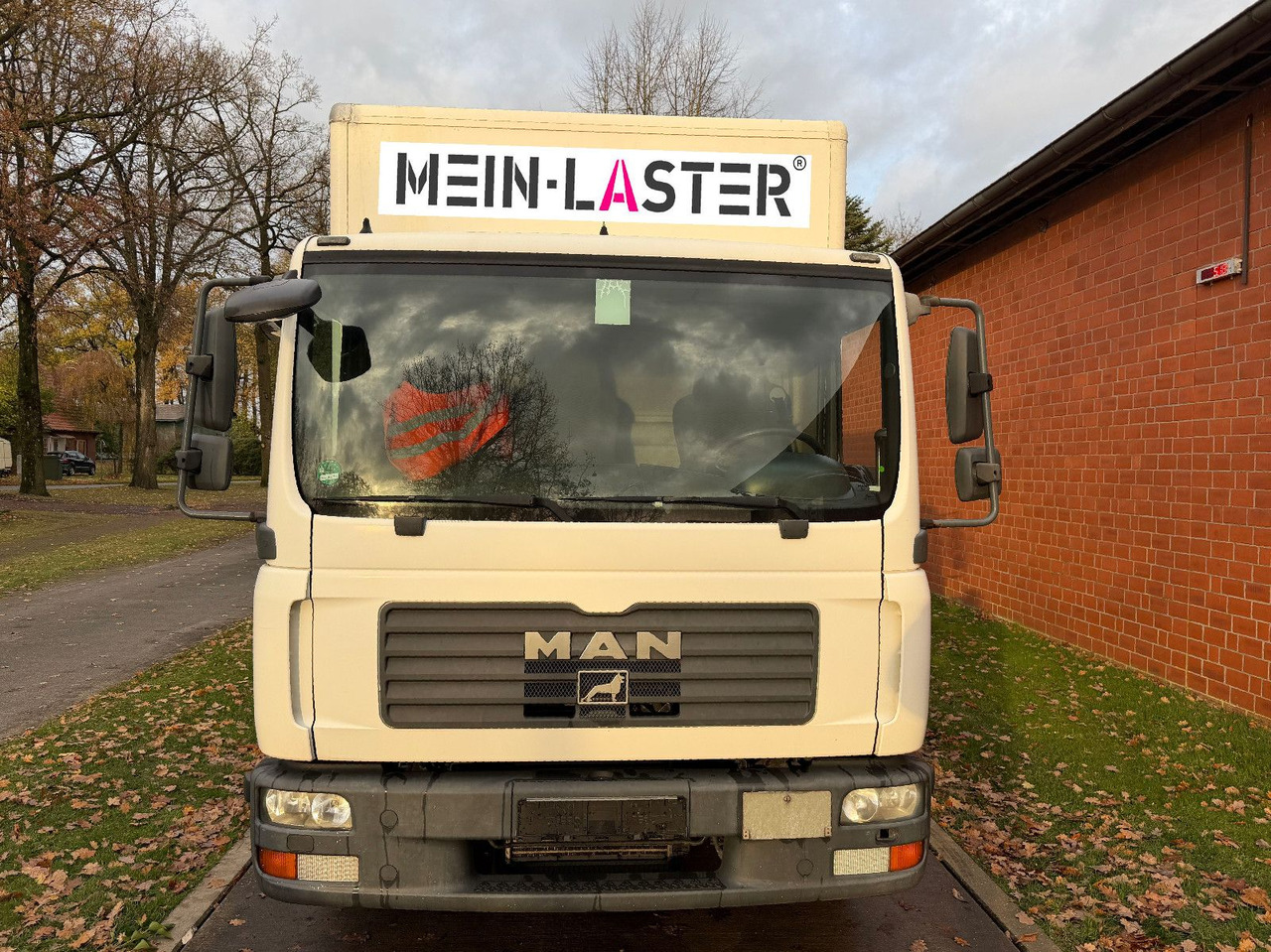 MAN TGL 8.180 Ladebordwand 3 Sitzer - Bestelwagen gesloten laadbak: afbeelding 4 MAN TGL 8.180 Ladebordwand 3 Sitzer - Bestelwagen gesloten laadbak: afbeelding 4