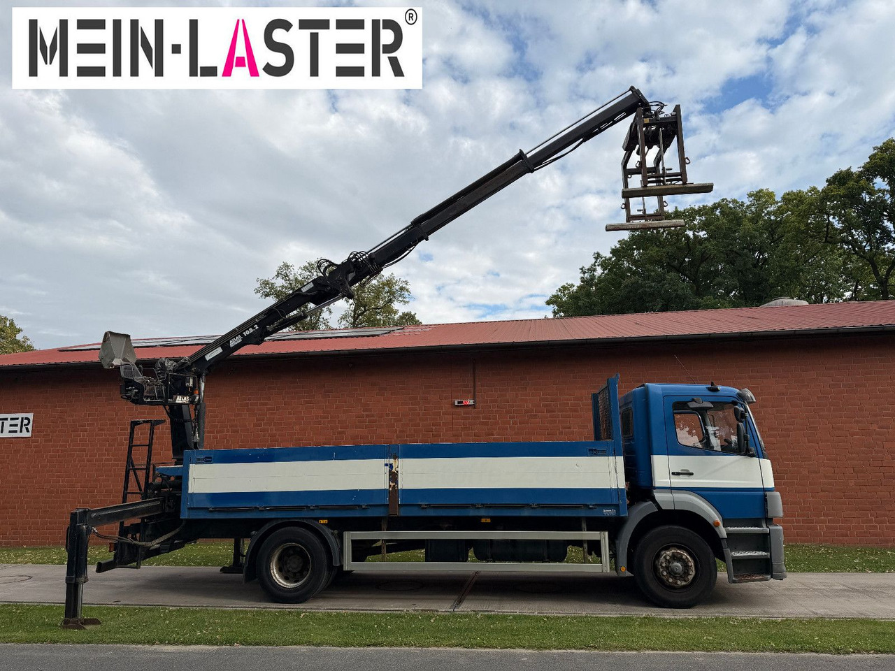 Vrachtwagen met open laadbak, Kraanwagen Mercedes-Benz 1823 Atego Atlas 105.2 1.Hand nur 226.000 km: afbeelding 11