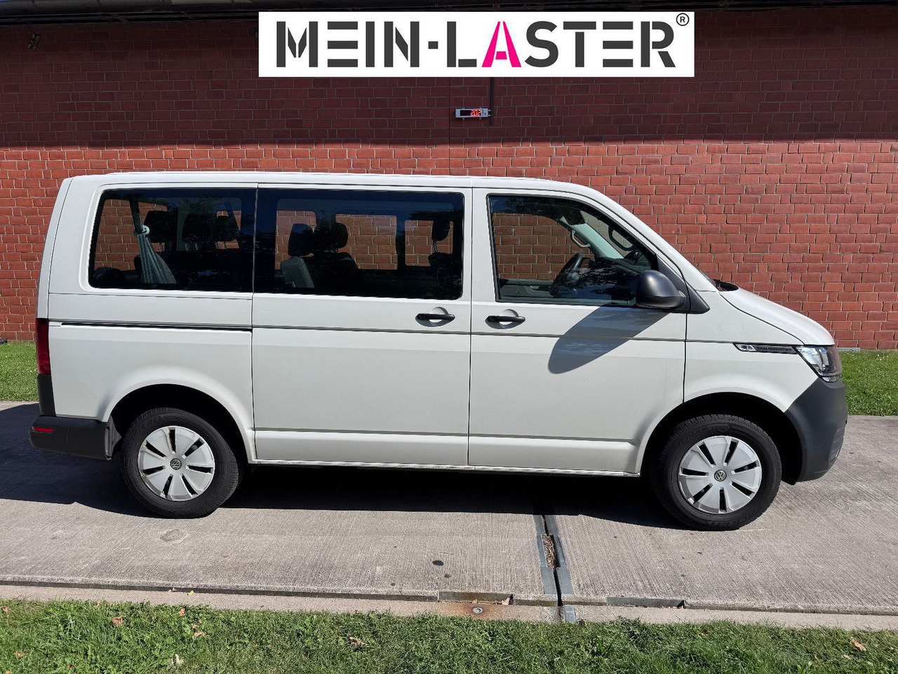 Volkswagen T6 2.0 tdi  Standheizung Navigation AHK TÜV 5-27 - Personenvervoer: afbeelding 3 Volkswagen T6 2.0 tdi  Standheizung Navigation AHK TÜV 5-27 - Personenvervoer: afbeelding 3