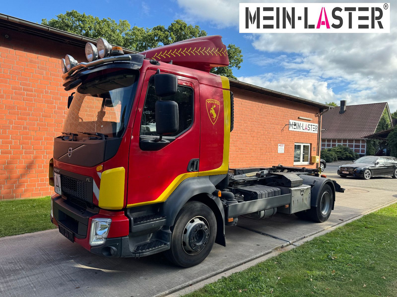 Volvo FL 250 Palfinger T10Duo City + StandardContainer - Haakarmsysteem vrachtwagen: afbeelding 3 Volvo FL 250 Palfinger T10Duo City + StandardContainer - Haakarmsysteem vrachtwagen: afbeelding 3
