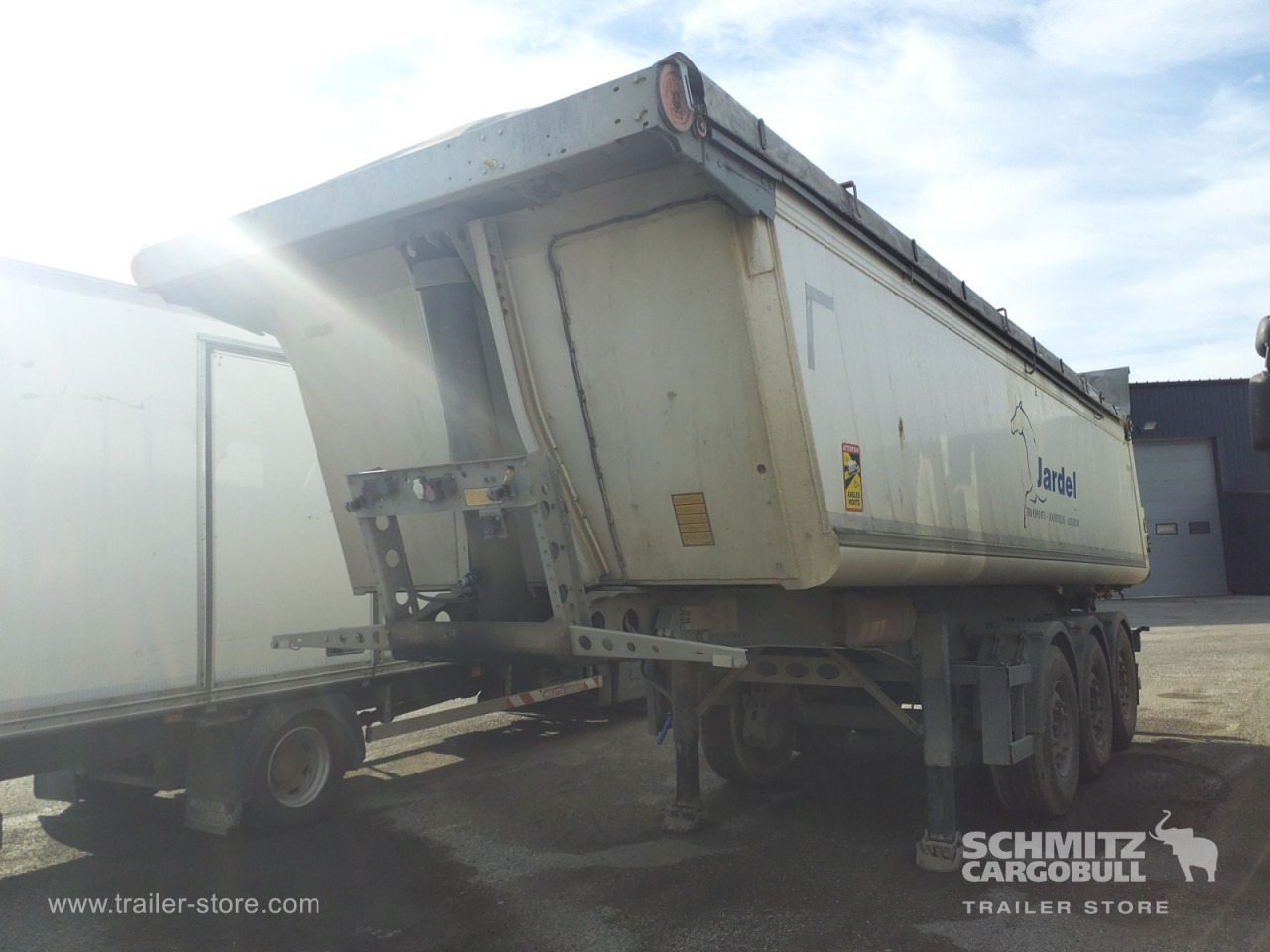 SCHMITZ Tipper Alu-square sided body 24m³ - Kipper oplegger: afbeelding 3 SCHMITZ Tipper Alu-square sided body 24m³ - Kipper oplegger: afbeelding 3
