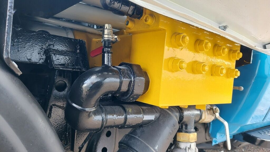 Vacuümwagen Toyota Land Cruiser COMBI HYDRO CLEANER 4x4: afbeelding 49