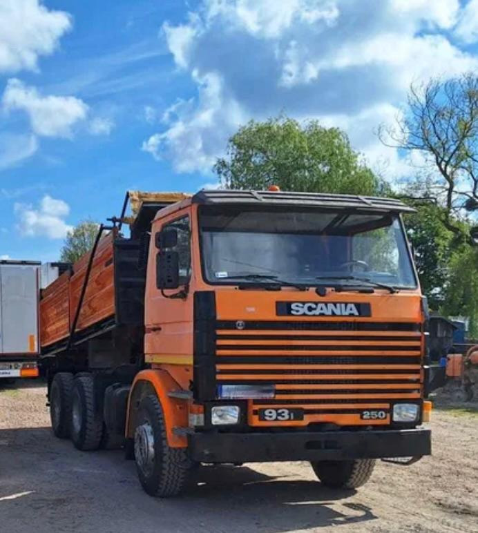 SCANIA 93.250 - Kipper vrachtwagen: afbeelding 2 SCANIA 93.250 - Kipper vrachtwagen: afbeelding 2