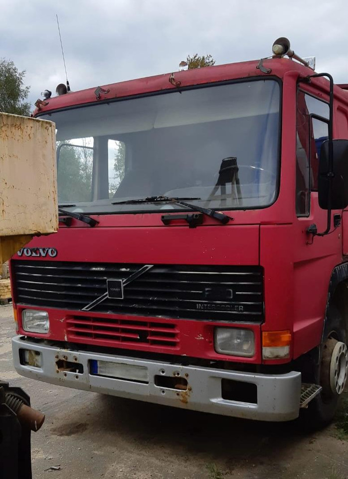 VOLVO FL10 - Kipper vrachtwagen: afbeelding 2 VOLVO FL10 - Kipper vrachtwagen: afbeelding 2