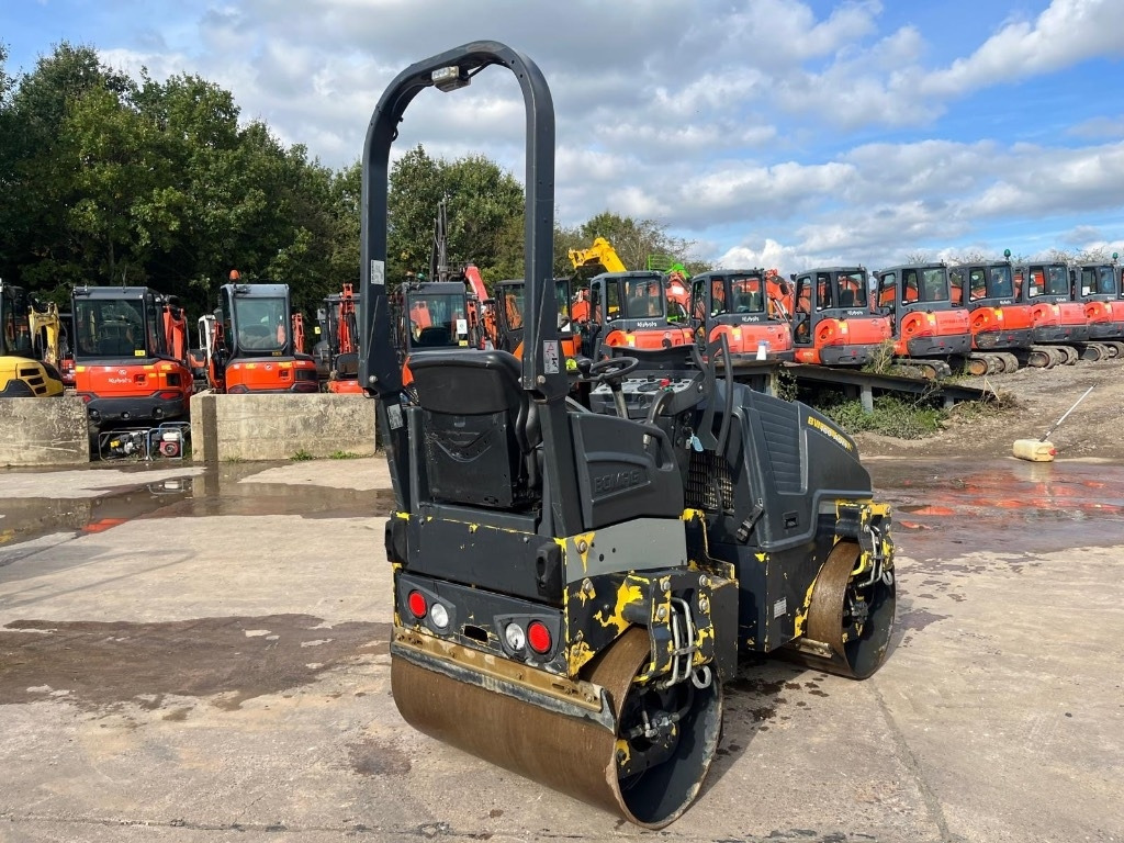 Bomag BW 100 AD M-5 - Asfaltwals: afbeelding 2 Bomag BW 100 AD M-5 - Asfaltwals: afbeelding 2