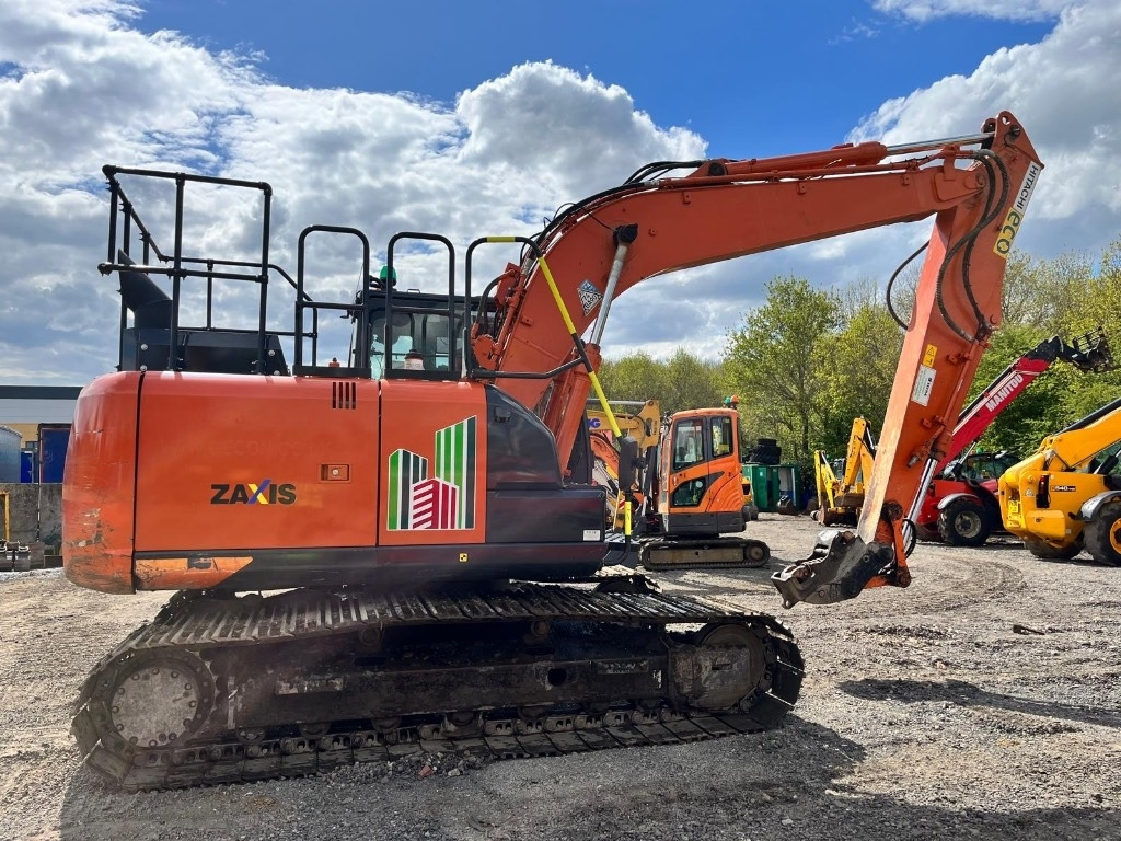 Hitachi ZX 130 LC N-6 - Rupsgraafmachine: afbeelding 2 Hitachi ZX 130 LC N-6 - Rupsgraafmachine: afbeelding 2