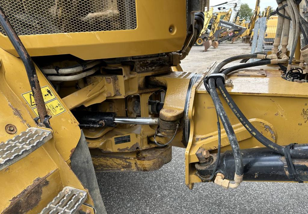 Kiepwagen met knikbesturing CAT 730 C Auto lubrication + Klima CE + EPA: afbeelding 25 Kiepwagen met knikbesturing CAT 730 C Auto lubrication + Klima CE + EPA: afbeelding 25