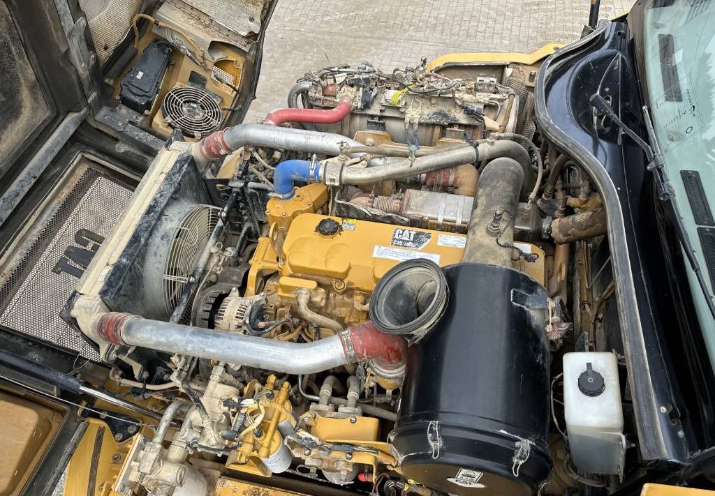 Kiepwagen met knikbesturing CAT 730 C Auto lubrication + Klima CE + EPA: afbeelding 16 Kiepwagen met knikbesturing CAT 730 C Auto lubrication + Klima CE + EPA: afbeelding 16