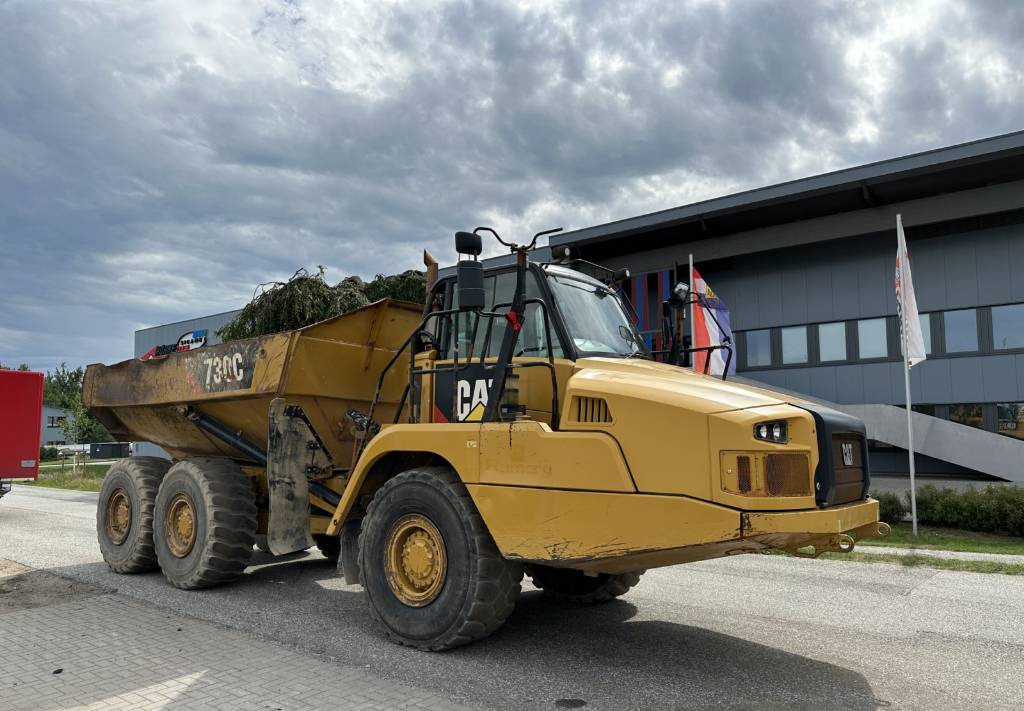 Kiepwagen met knikbesturing CAT 730 C Auto lubrication + Klima CE + EPA: afbeelding 7 Kiepwagen met knikbesturing CAT 730 C Auto lubrication + Klima CE + EPA: afbeelding 7