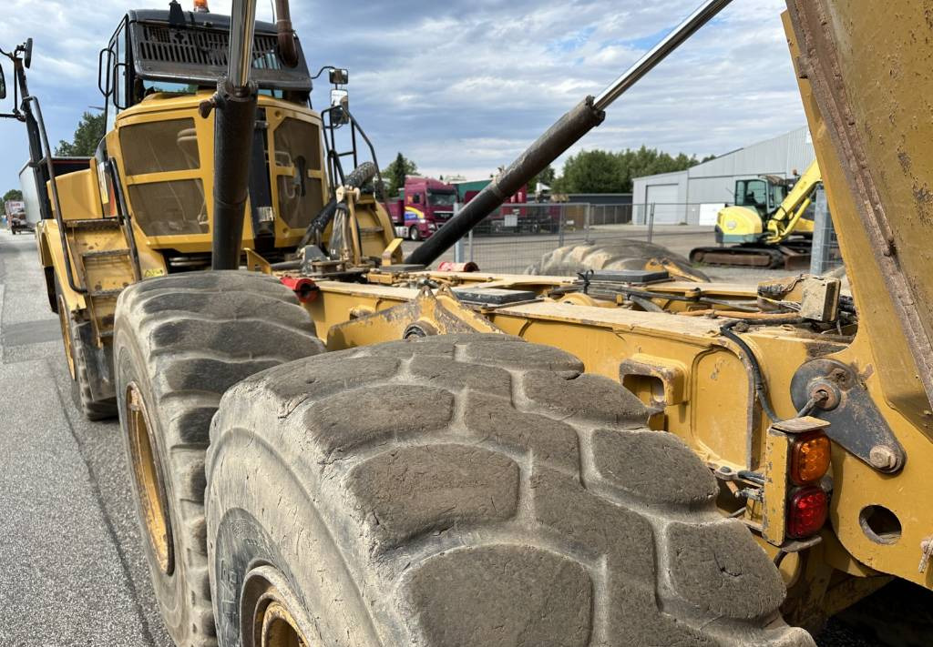 Kiepwagen met knikbesturing CAT 730 C Auto lubrication + Klima CE + EPA: afbeelding 41 Kiepwagen met knikbesturing CAT 730 C Auto lubrication + Klima CE + EPA: afbeelding 41