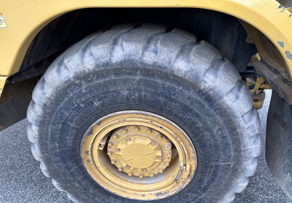 Kiepwagen met knikbesturing CAT 730 C Auto lubrication + Klima CE + EPA: afbeelding 26 Kiepwagen met knikbesturing CAT 730 C Auto lubrication + Klima CE + EPA: afbeelding 26