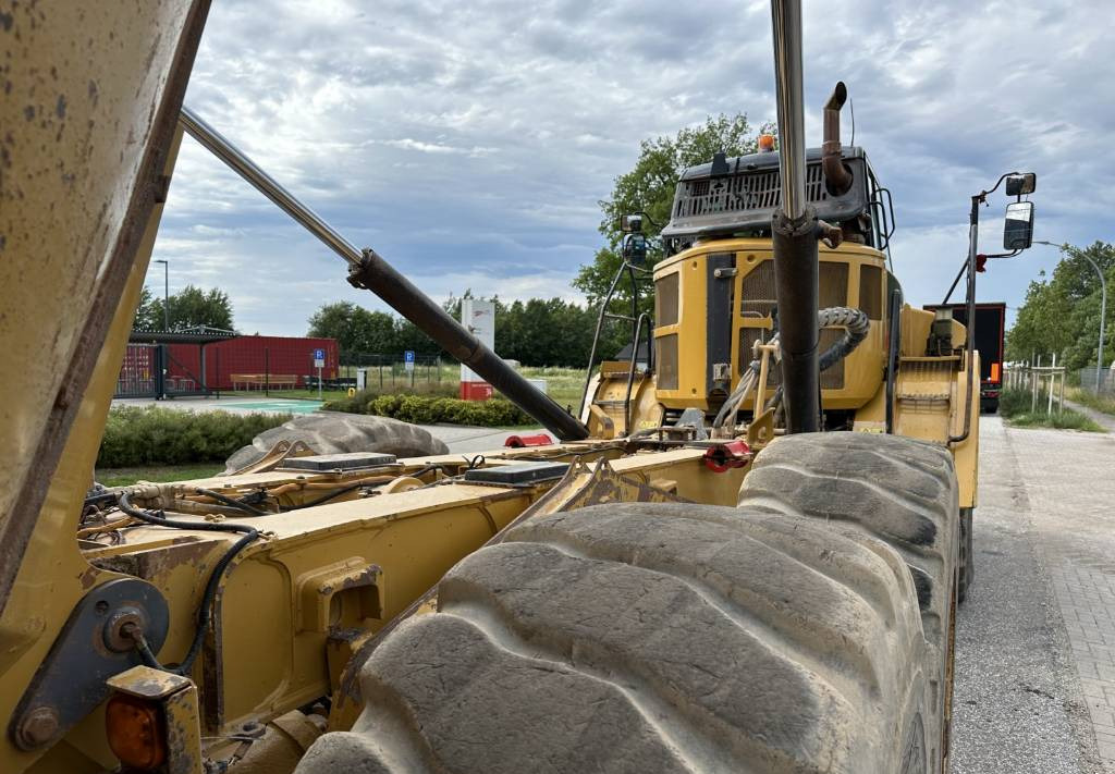 Kiepwagen met knikbesturing CAT 730 C Auto lubrication + Klima CE + EPA: afbeelding 43 Kiepwagen met knikbesturing CAT 730 C Auto lubrication + Klima CE + EPA: afbeelding 43