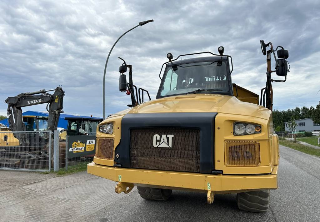 Kiepwagen met knikbesturing CAT 730 C Auto lubrication + Klima CE + EPA: afbeelding 32 Kiepwagen met knikbesturing CAT 730 C Auto lubrication + Klima CE + EPA: afbeelding 32