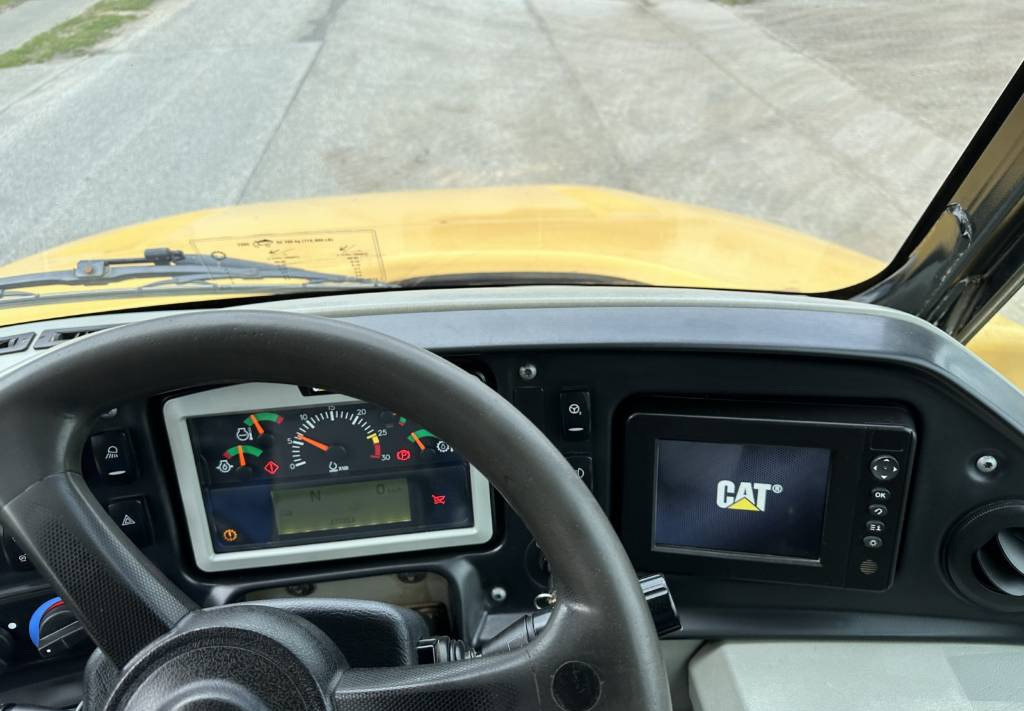 Kiepwagen met knikbesturing CAT 730 C Auto lubrication + Klima CE + EPA: afbeelding 14 Kiepwagen met knikbesturing CAT 730 C Auto lubrication + Klima CE + EPA: afbeelding 14