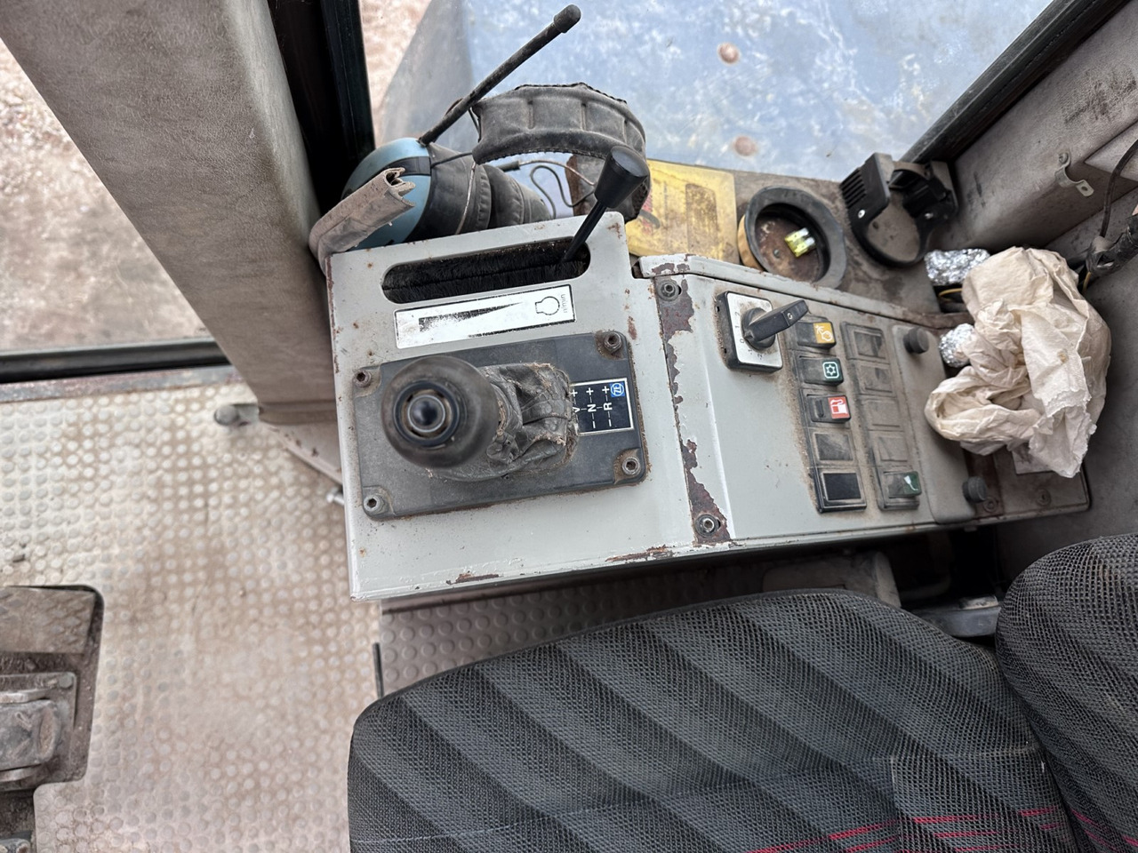 Leasing O&K F 106.5 - 6x6 Laser Topcon- Klima Cummins 6 Zyl. O&K F 106.5 - 6x6 Laser Topcon- Klima Cummins 6 Zyl.: afbeelding 10