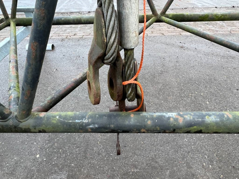 Hitachi KH 180-3 - Arm voor Kraan: afbeelding 4 Hitachi KH 180-3 - Arm voor Kraan: afbeelding 4