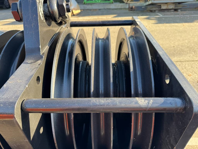 Kobelco CKE 2500 - Autolaadkraan voor Bouwmachine: afbeelding 5 Kobelco CKE 2500 - Autolaadkraan voor Bouwmachine: afbeelding 5