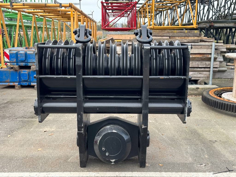 Kobelco CKE 2500 - Autolaadkraan voor Bouwmachine: afbeelding 3 Kobelco CKE 2500 - Autolaadkraan voor Bouwmachine: afbeelding 3