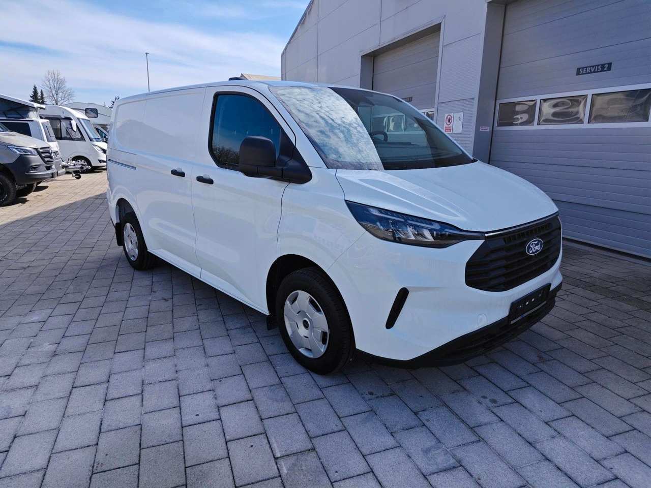 Ford Custom Trend 280 L1H1 110 PS - Kleine bestelwagen: afbeelding 1 Ford Custom Trend 280 L1H1 110 PS - Kleine bestelwagen: afbeelding 1