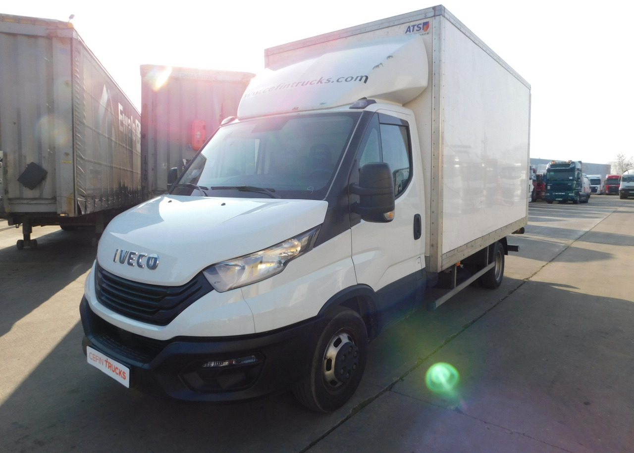 Iveco 35c16h30 - Bestelwagen gesloten laadbak: afbeelding 1 Iveco 35c16h30 - Bestelwagen gesloten laadbak: afbeelding 1