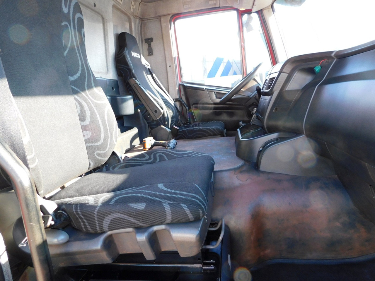 Iveco Trakker 450 - Kipper vrachtwagen: afbeelding 5 Iveco Trakker 450 - Kipper vrachtwagen: afbeelding 5