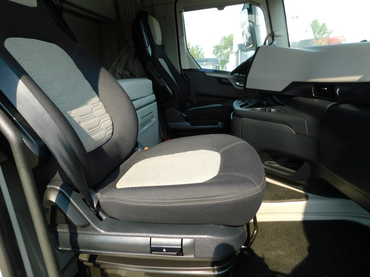 Ford F max 4x2 scab e6 12tx2620 ecotorq - Trekker: afbeelding 5 Ford F max 4x2 scab e6 12tx2620 ecotorq - Trekker: afbeelding 5