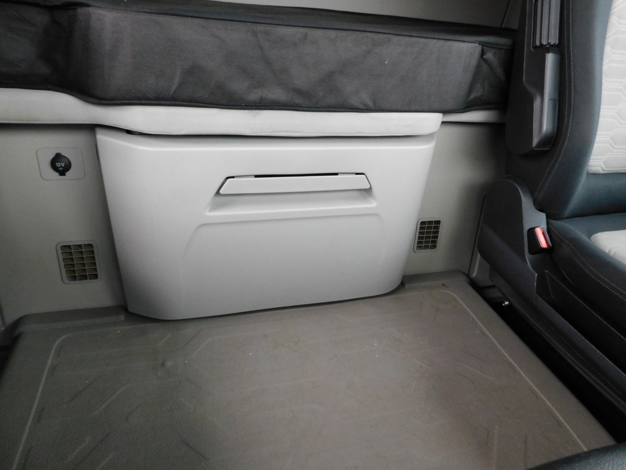 Trekker Ford F max ll 4x2 scab e6 12tx2620: afbeelding 8 Trekker Ford F max ll 4x2 scab e6 12tx2620: afbeelding 8