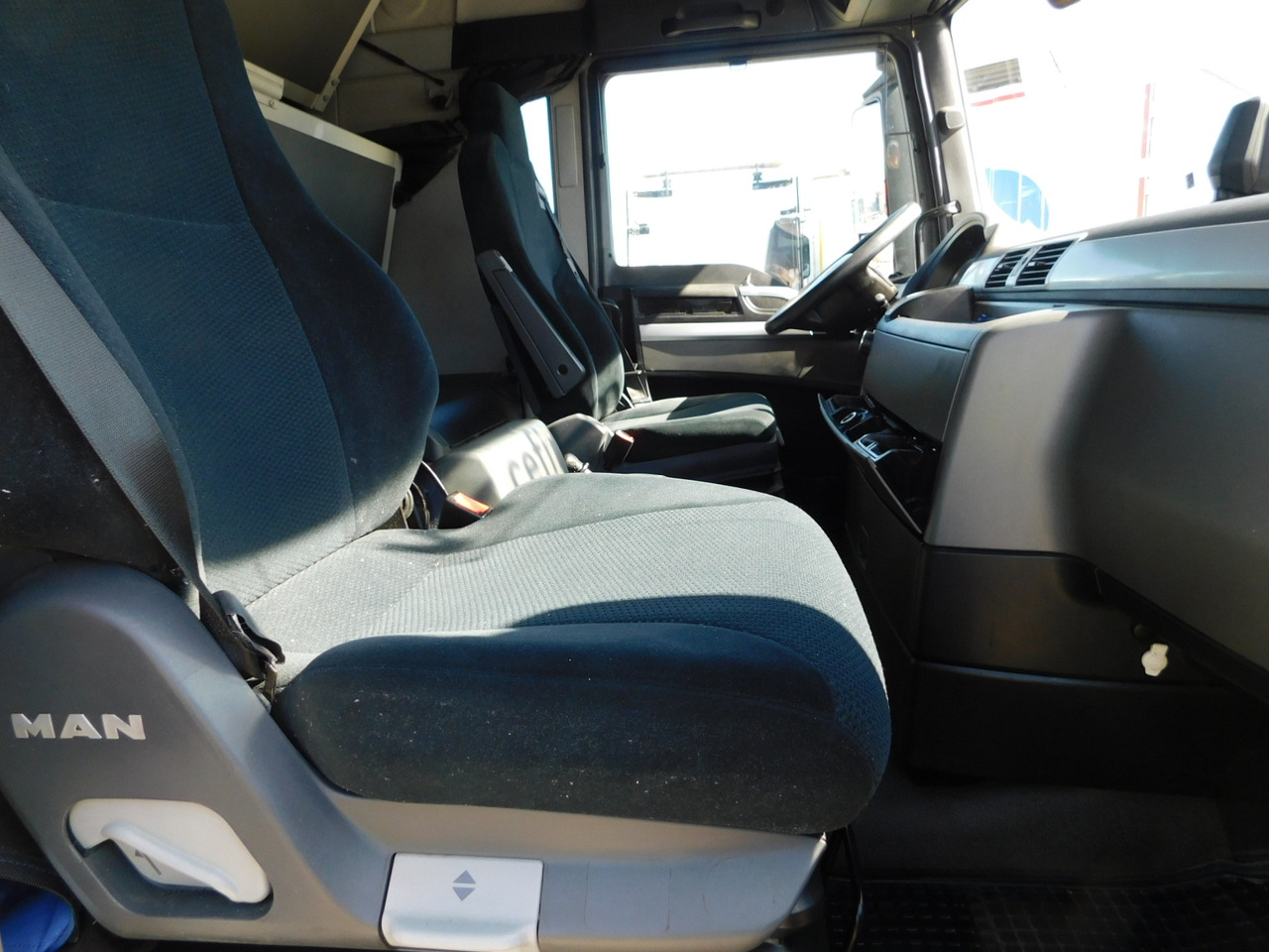 Man Tgx18480 - Trekker: afbeelding 5 Man Tgx18480 - Trekker: afbeelding 5